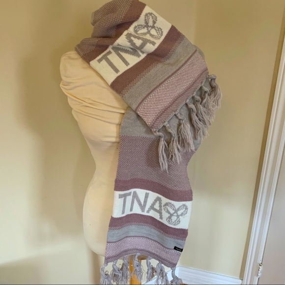 TNA Accessories - Aritzia TNA scarf